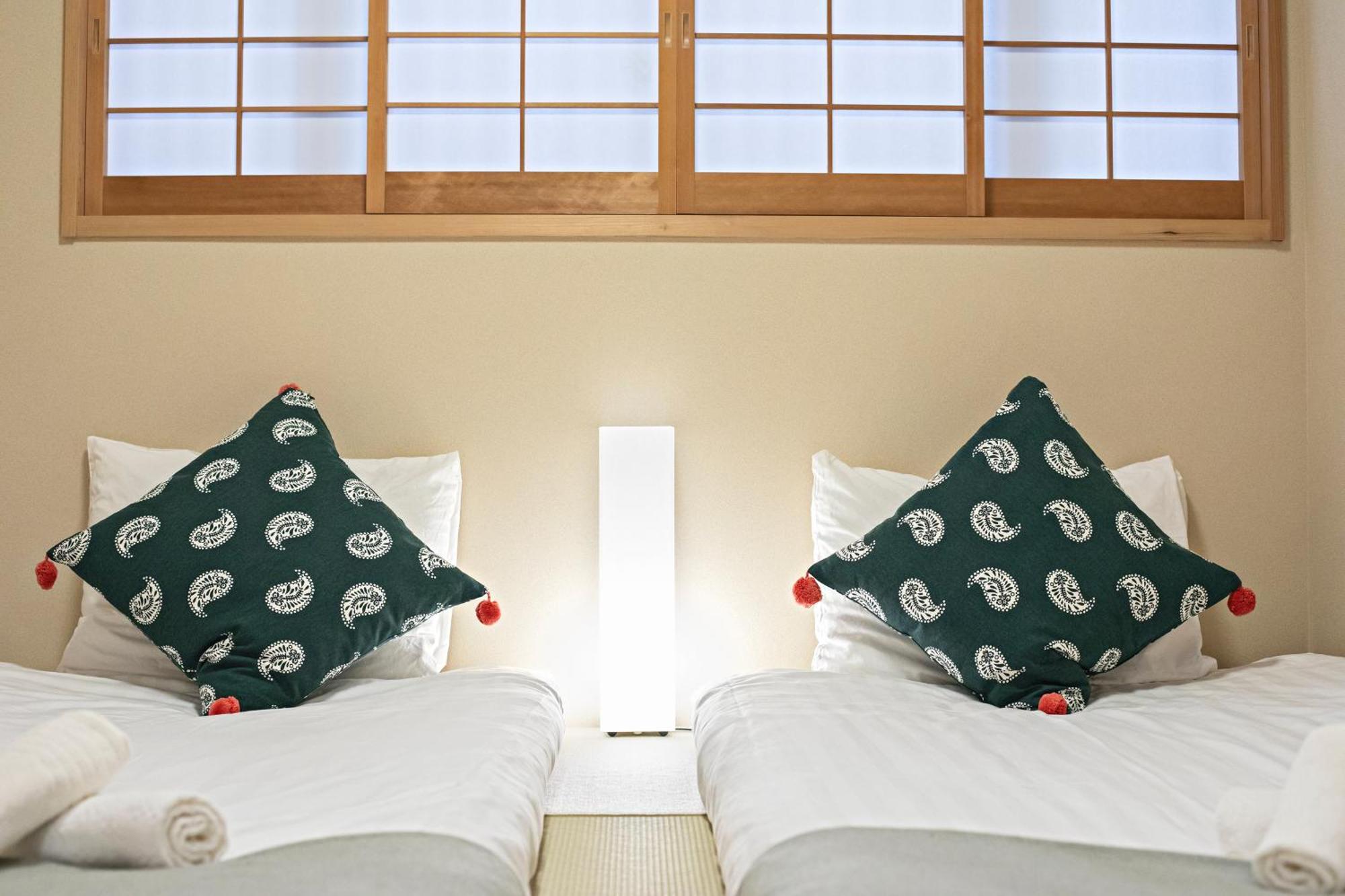 Ferienwohnung 拾野の家 202和室 Ōsaka Exterior foto
